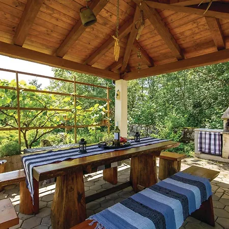 Beautiful Home In Jurdani With Wifi